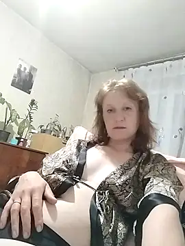 Flower2931 online show from 05-06-26, 07:52