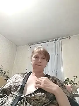 Flower2931 online show from 05-17-26, 07:10