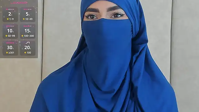 Snapshot of _Zahiira_ chatting on 09-25-25, 11:58 Zahiira online show from 09-25-25, 11:58