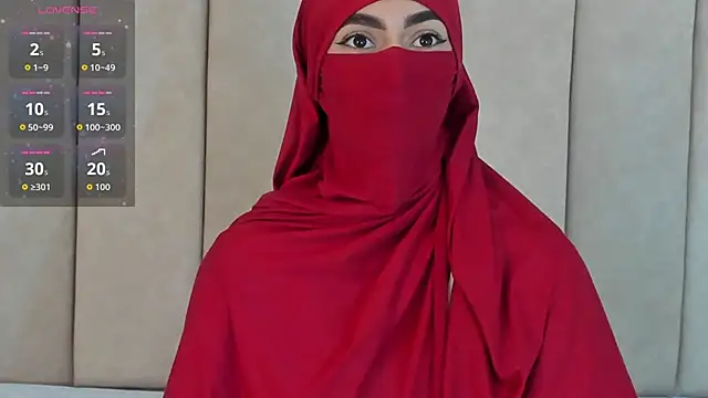 Snapshot of _Zahiira_ chatting on 11-19-25, 11:54 Zahiira online show from 11-19-25, 11:54