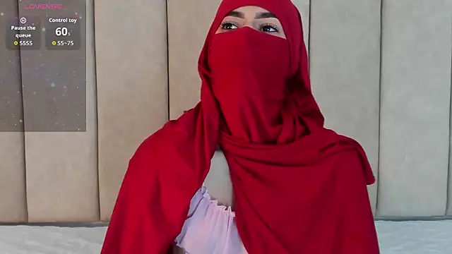 Snapshot of _Zahiira_ chatting on 02-03-26, 12:21 Zahiira online show from 02-03-26, 12:21