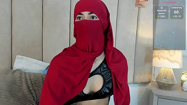  Zahiira  online show from 05-12-26, 11:29