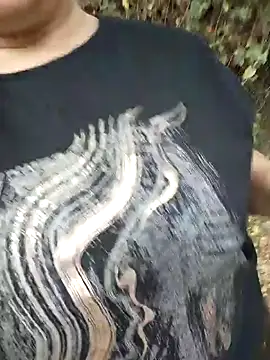 BigAssMom  online show from 09-28-25, 02:22