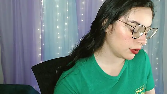 Snapshot of Camila_Ord chatting on 10-13-25, 07:36 Camila Ord online show from 10-13-25, 07:36