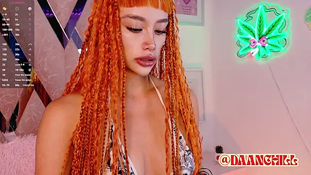 ScarlettRusso1 online show from 03-17-26, 10:57