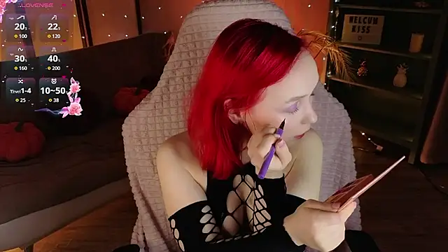 Snapshot of NaomiYoru chatting on 03-20-26, 08:35 NaomiYoru online show from 03-20-26, 08:35