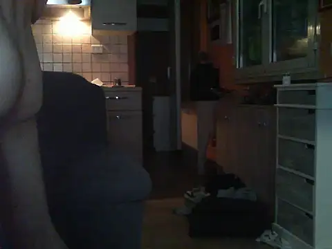 Snapshot of KalendaXL chatting on 04-25-26, 07:55 KalendaXL online show from 04-25-26, 07:55