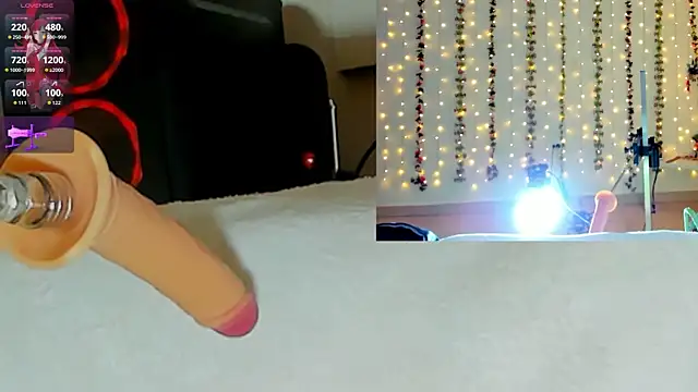 Kitty  Rose   online show from 11-02-25, 10:17