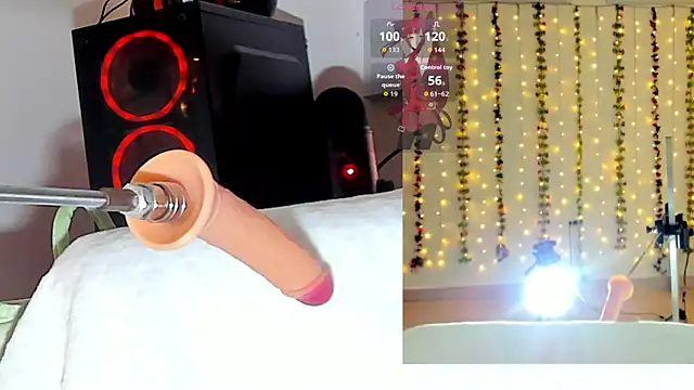 Kitty  Rose   online show from 11-24-25, 10:04