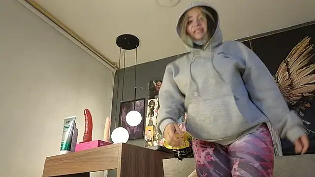 Mafecosecret online show from 11-06-25, 04:13