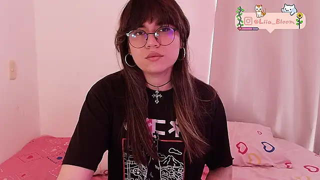 Liia-Bloom online show from 03-17-26, 04:10