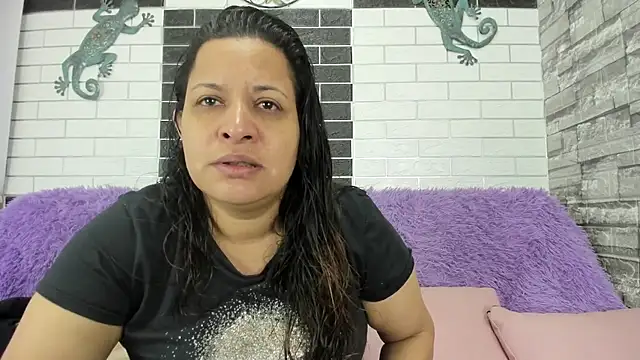 Sandra Milf love online show from 09-20-25, 03:40