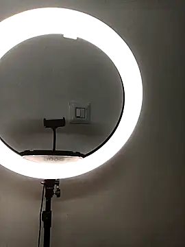 Snapshot of Sexy_kaira01 chatting on 10-26-25, 03:51 Sexy kaira01 online show from 10-26-25, 03:51