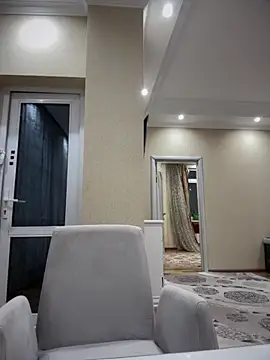 Snapshot of thedaynahoney chatting on 10-04-25, 12:47 thedaynahoney online show from 10-04-25, 12:47