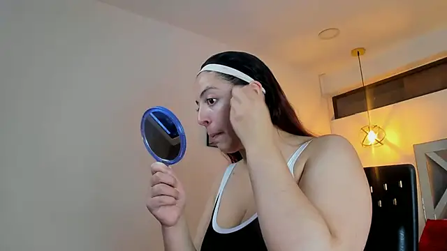 Snapshot of Rossi_ss1 chatting on 09-14-25, 03:38 Rossi ss1 online show from 09-14-25, 03:38