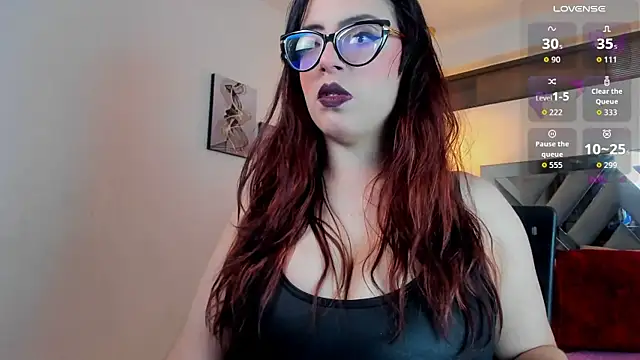 Snapshot of Rossi_ss1 chatting on 09-21-25, 04:03 Rossi ss1 online show from 09-21-25, 04:03