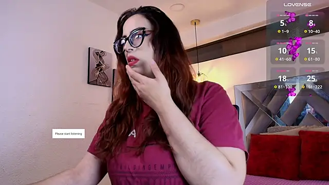 Snapshot of Rossi_ss1 chatting on 10-24-25, 03:03 Rossi ss1 online show from 10-24-25, 03:03