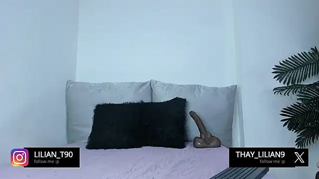 Lilygomezz online show from 10-03-25, 09:39