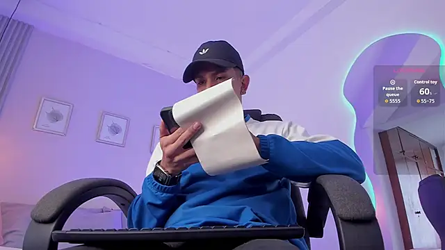 j deex online show from 10-20-25, 02:17