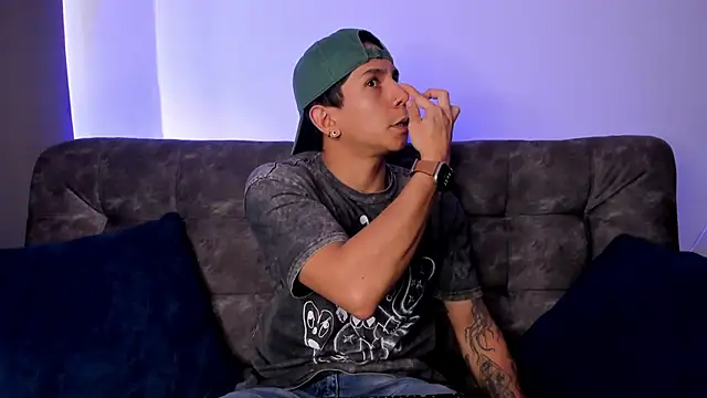 j deex online show from 11-28-25, 05:48