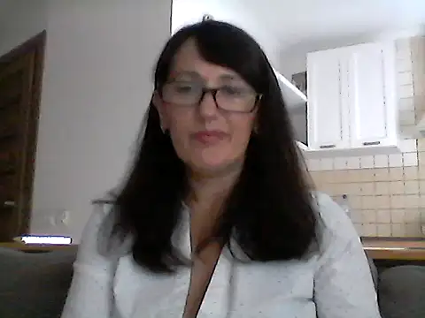 Elena48324 online show from 09-24-25, 11:46