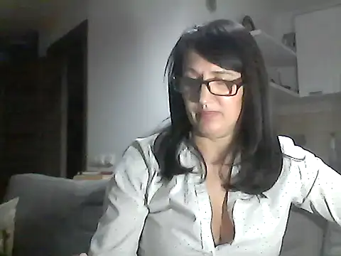 Elena48324 online show from 03-10-26, 07:08