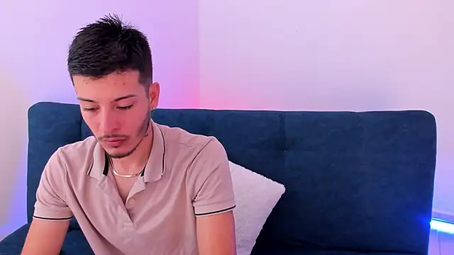  Monster cock4u  online show from 09-11-25, 03:56