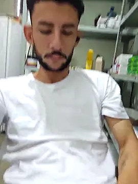 Saraiva2002 online show from 11-11-25, 01:00