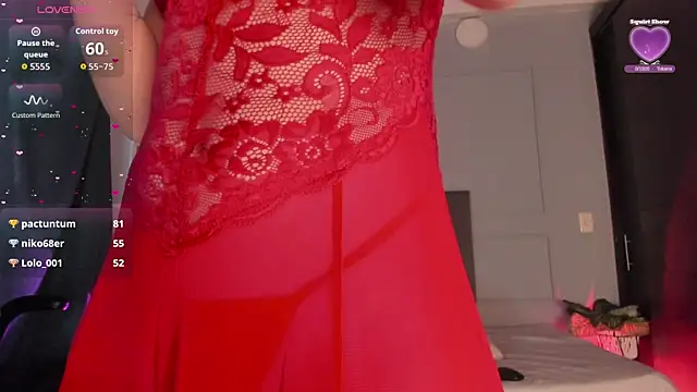 Snapshot of Sweet_Janne_ chatting on 10-30-25, 07:25 Sweet Janne online show from 10-30-25, 07:25