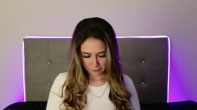 Alexandraa Gomez online show from 02-13-26, 09:55