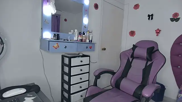 soffy rosses online show from 06-15-26, 02:03