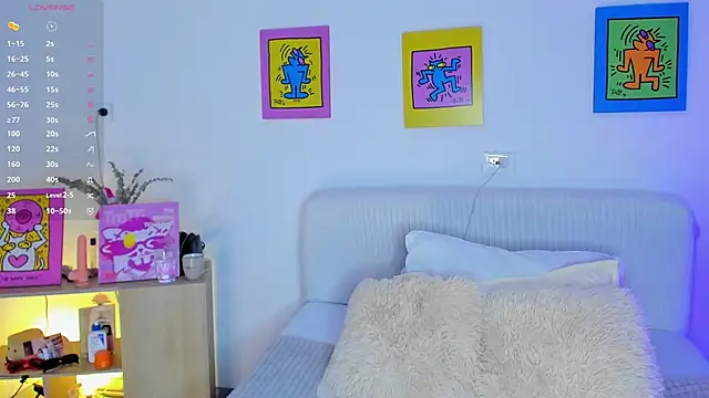 AprilAddams  online show from 10-28-25, 10:01