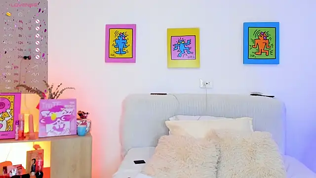 AprilAddams  online show from 11-07-25, 09:04