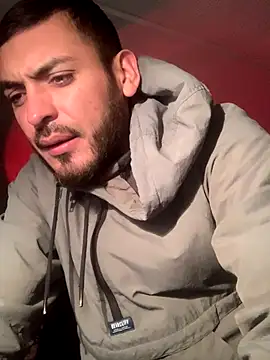 malek xarx  online show from 10-10-25, 01:37