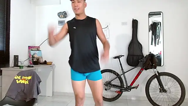 Snapshot of SneyderHotSports chatting on 02-12-26, 07:53 SneyderHotSports online show from 02-12-26, 07:53