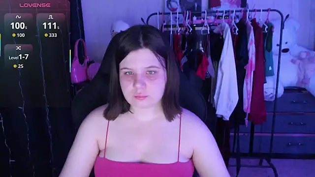 AmyVibess online show from 05-12-26, 06:05