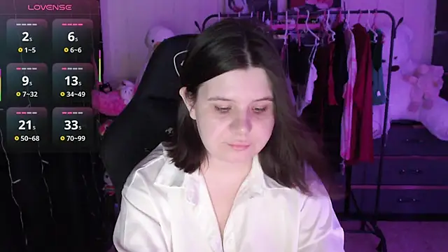 AmyVibess online show from 06-12-26, 06:07
