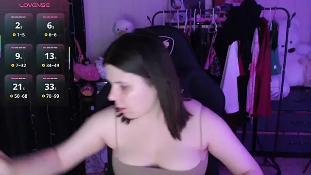 AmyVibess online show from 06-16-26, 07:05