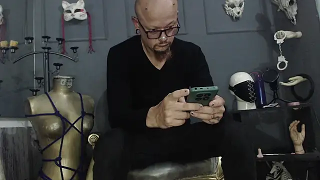 Snapshot of zain_kreigger chatting on 03-29-26, 03:17 zain kreigger online show from 03-29-26, 03:17