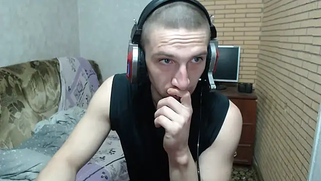 Snapshot of Alexilon chatting on 03-02-26, 05:08 Alexilon online show from 03-02-26, 05:08