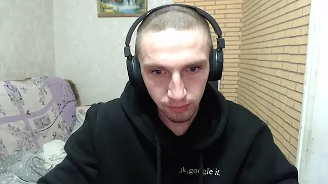 Snapshot of Alexilon chatting on 03-03-26, 06:30 Alexilon online show from 03-03-26, 06:30