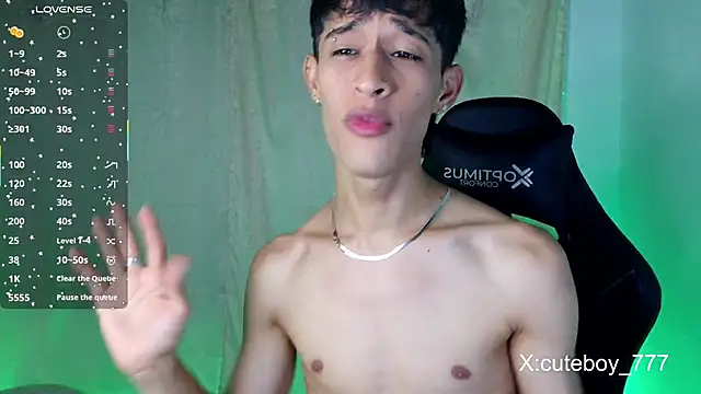 Danny cute 05 online show from 05-04-26, 11:23