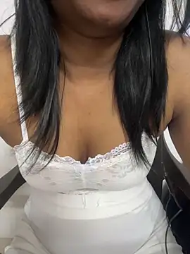 Snapshot of tamil_Aarathi chatting on 09-27-25, 07:19 tamil Aarathi online show from 09-27-25, 07:19