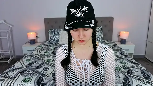 BerryDiva online show from 05-08-26, 08:03