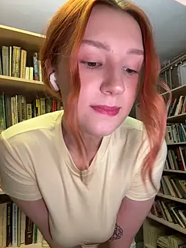 Snapshot of katexxxx chatting on 04-14-26, 07:31 katexxxx online show from 04-14-26, 07:31