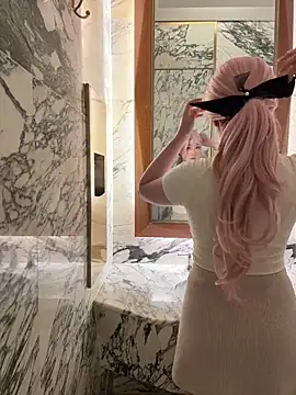 winter11 online show from 09-20-25, 06:47