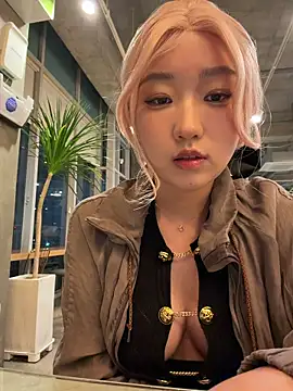 winter11 online show from 10-15-25, 09:31