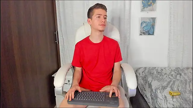 ThiagooJames online show from 10-07-25, 05:15