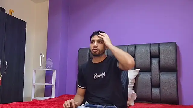 ashtoncooperr online show from 09-23-25, 06:44