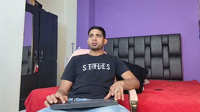 ashtoncooperr online show from 09-26-25, 06:01